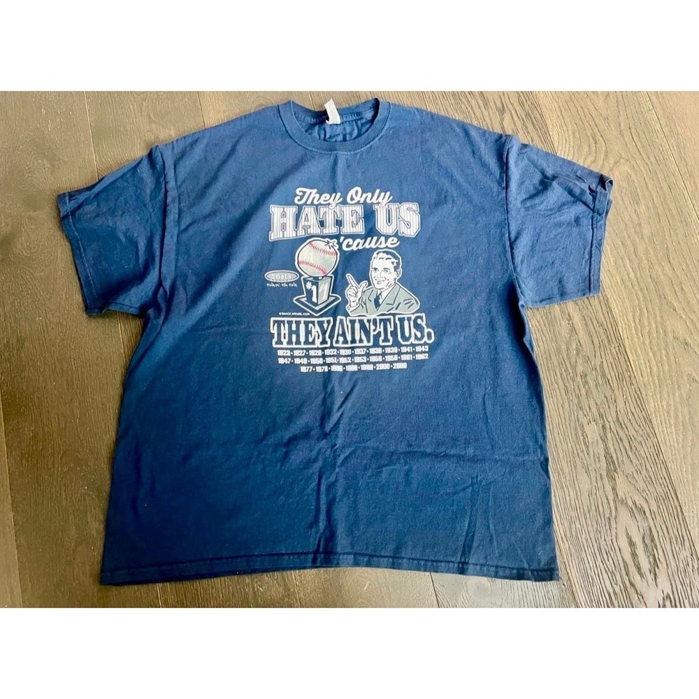 NY Yankees They Only Hate Us Graphic T-Shirt 2XL new york